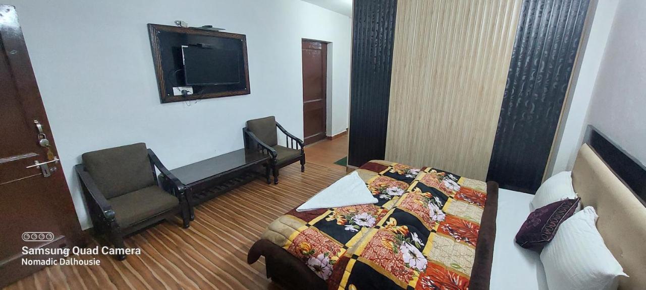 Peaceful Retreat Home Stay, Dalhousie Luaran gambar